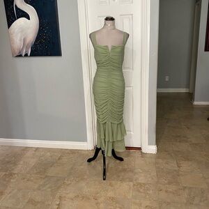 SHEIN Women 2X Ruched Bodycon Fishtail Maxi dress in Sage green